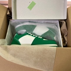 スニーカーの画像
