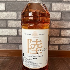 陸ウイスキー4L3本