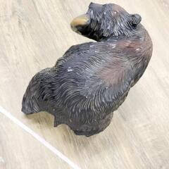 木彫刻　熊の置物　鮭なベイベー♪の画像