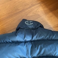 チャンピオン　ダウンジャケットLサイズの画像