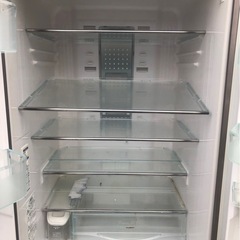 HITACHI 4枚ドア 冷蔵庫 2007年の画像