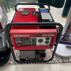 美品 HONDA ホンダ インバーター 発電機 EM26