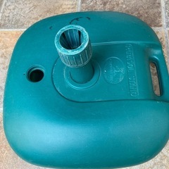 パラソルのベース