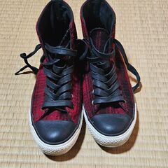 CONVERSEハイカットスニーカー
