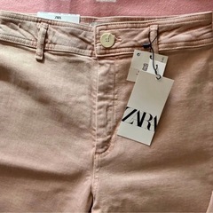 ZARA ピンク　デニムパンツの画像