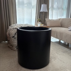 ブラック鉢の画像