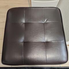 ヴィンテージ風 椅子 オットマンの画像