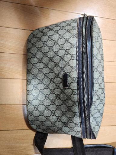 GUCCIバック