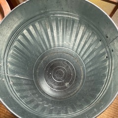 シルバー　お洒落なダストボックスの画像