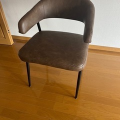 2/20限定　ダイニングチェアの画像
