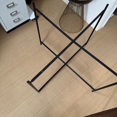 zara home サイドテーブルの画像