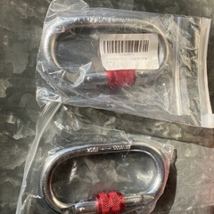 未使用　カラビナ　2個の画像