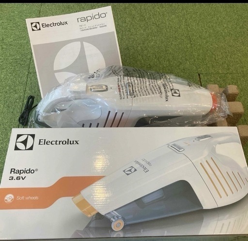 【新品未使用】　エレクトロラックス　コードレス　軽量　ハンディクリーナー