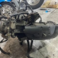 ☆GARAGE-ECO千音寺☆A1-021中古パーツ  ヤマハ　ビーノSA26J ジャンク　エンジンの画像