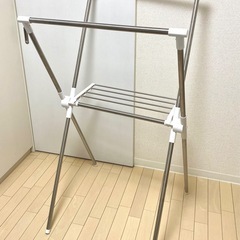 ニトリ コンパクトX型物干し 洗濯物干しの画像