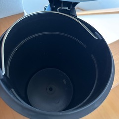 ゴミ箱の画像