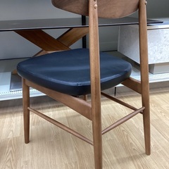 【トレファクマーケット久喜店】IDC大塚家具　ダイニングチェアーの画像
