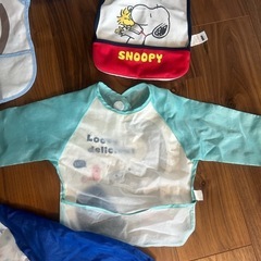 ベビー　キッズ　エプロン　4点セットの画像
