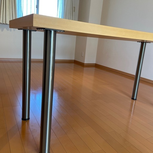 BoConceptのテーブル