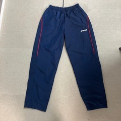 アシックス　ウインドブレーカー上下の画像