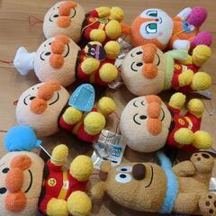 アンパンマンぬいぐるみ大5つ・小8つの画像