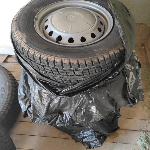 GOODYEAR スタッドレスタイヤ 15インチ　ホイールセット　4本