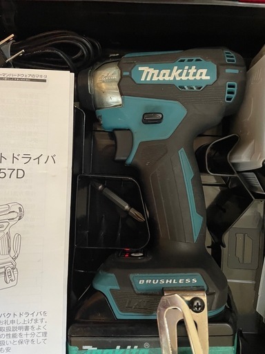 
マキタ TD157D本体のみ 18V 充電式インパクトドライバ インパクト TD157Ｄ ( TD157D 本体 コードレス 充電式