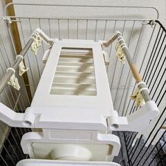 オイルヒーターとゲートの画像