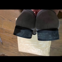 ローヒールパンプスの画像