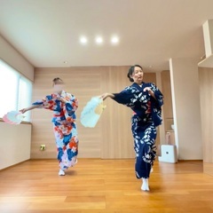 日本舞踊教室〜生徒募集中！〜 着物、浴衣着れない方も安心！着付けから練習します👘の画像