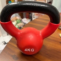 ダンベル4kg