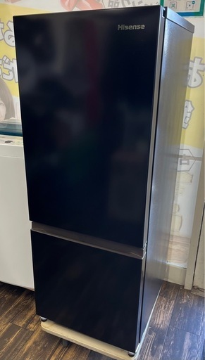 M【中古品】Hisense ハイセンス 2ドア冷蔵庫 2023年製 162L HR-D15FB ブラック キッチン家電　生活家電