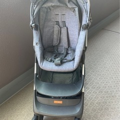 ストッケ　ベビーカー