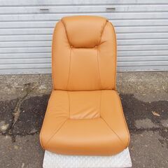 お譲りします！ ゆっくり戻る！！ FLOOR LIFE 座椅子 皮革製 リクライニングタイプ（中古・Aランク）の画像
