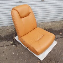 お譲りします！ ゆっくり戻る！！ FLOOR LIFE 座椅子 皮革製 リクライニングタイプ（中古・Aランク）の画像