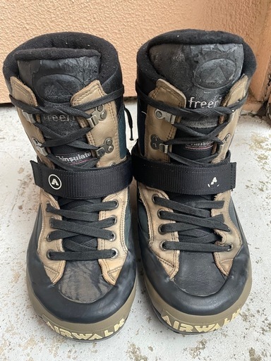 28cm美品！ AIRWALK スノーボードブーツ US8 エアウォーク 28cm美品！ AIRWALK スノーボードブーツ US8