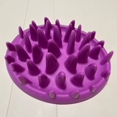 ペットのごはんの早食いを防ぐお皿