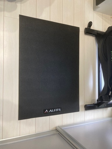 FIT BOX
