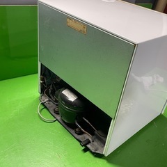 動作良好★冷蔵庫　倉庫や休憩所などにの画像