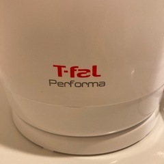 Tfal 電気ポット　電気ケトルの画像
