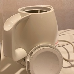 Tfal 電気ポット　電気ケトルの画像