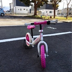 子供用　ペダルなし自転車の画像