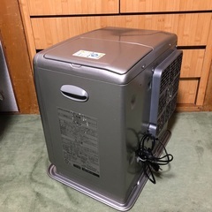 石油ファンヒーター   ダイニチ  超良品 中型サイズ FW-579LE  9Lタンク 2013年製の画像
