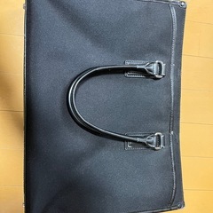 就活用、通勤用バッグ