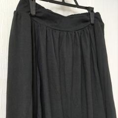 【Mサイズ】スカート 黒 ブラック これからの季節にぴったりの画像
