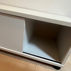 テレビ台の画像