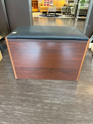 玄関ベンチ