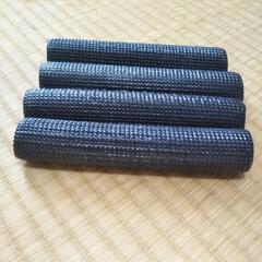 ソファーカバーのズレ防止の棒の画像
