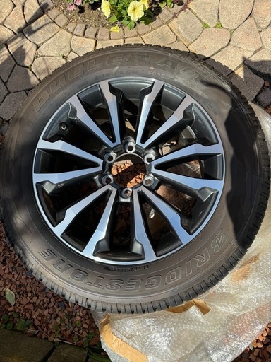 150系プラド　純正ホイール＋タイヤ　１本