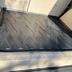 150系プラド用防水カーゴマット